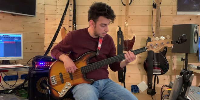 Bass Cover of the Song “Love Over Gold” by Fabio Fusco