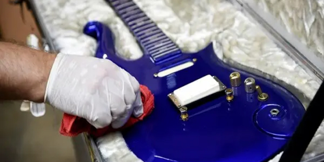 Prince's Electric Blue Guitar Sold for More Than $500,000 at Auction