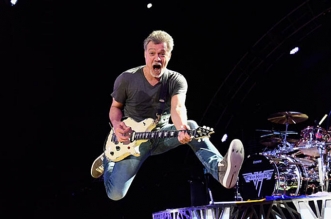 Rest In Peace – Eddie Van Halen Lost the Battle with Cancer at Age of 65