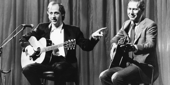 Mark Knopfler with legendary guitarist Chet Atkins during the period they recorded the Neck and Neck album.